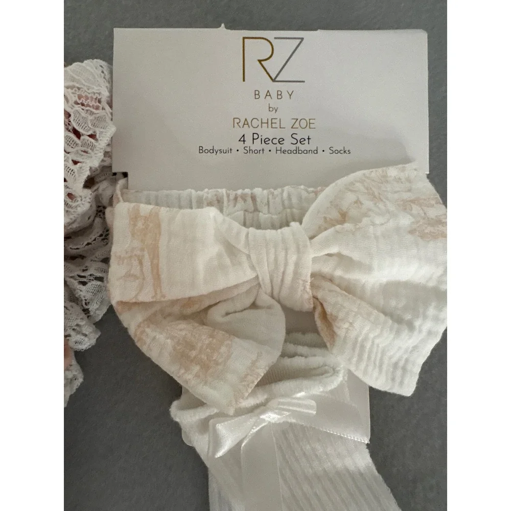 Rachel Zoe Baby 4 Piece Set Bodysuit Shorts Headband Socks Rose Pink 18M NEW